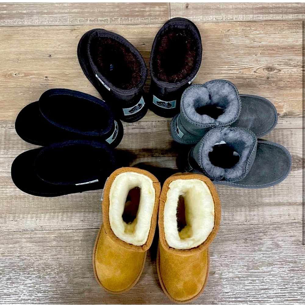 NWOT Aussie Merino Winter Boots